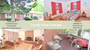 Castle View - A rancher with a view!